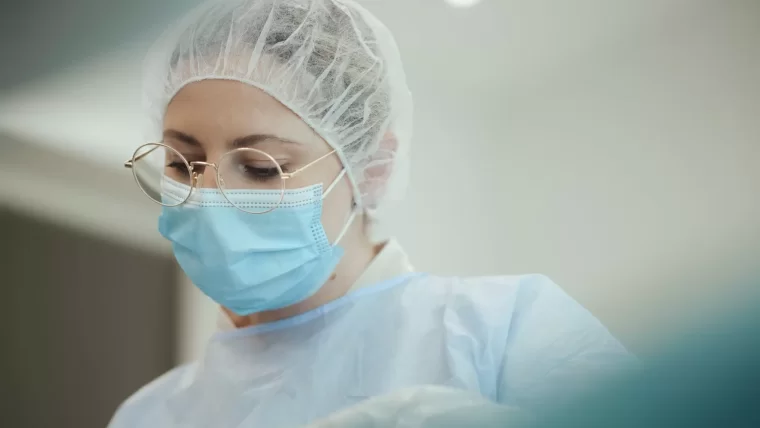 Gyvenimas po dantų implantacijos: ko tikėtis?