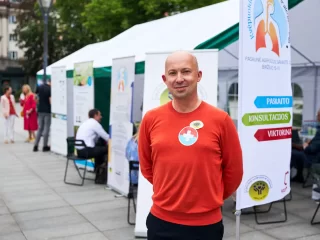 Pasaulinės alergijos savaitės renginyje gydytojas T. Slomskis pasakojo apie alergijas vasarą