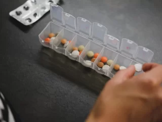 Netinkamas antibiotikų vartojimas:  kas gali atsitikti, savavališkai gydantis šiais vaistais