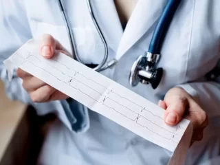 Širdies ritmo ar laidumo sutrikimų pacientai gali ir nejausti – pastebėti juos laiku leidžia Holterio paros monitoravimas