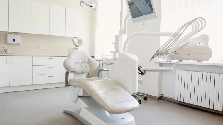 Odontologinė paslauga, pacientams prieinama nemokamai