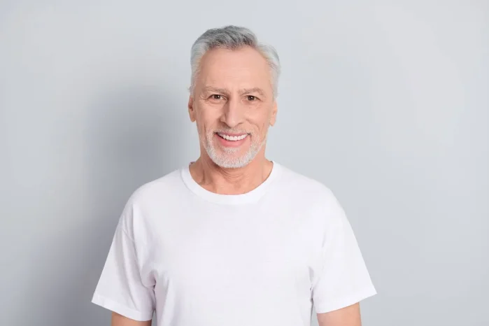 Viso žandikaulio atstatymas ant 4 implantų