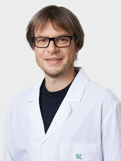 Dr. Romanas Zykus