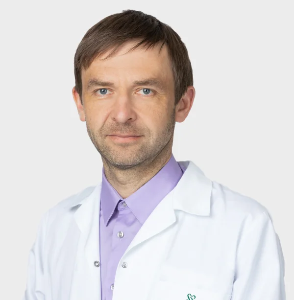 Dr. Robertas Adomaitis